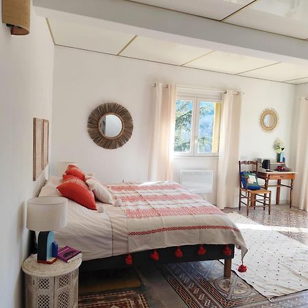 Casa Louisa Bed & Breakfast Serralongue Екстериор снимка